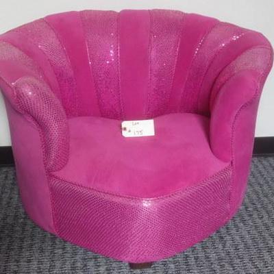 Lot 175 - Hot Pink Heart Shaped Glamour Chair Complete with Sparkles