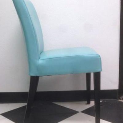 Lot 187 - Turquoise Leather Chair 
