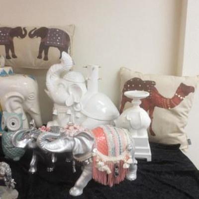 Lot 238 - Elephant Themed Group of Items