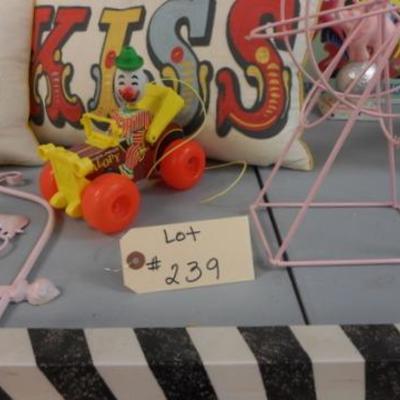 Lot 239 - Circus and Carnival Themed Items