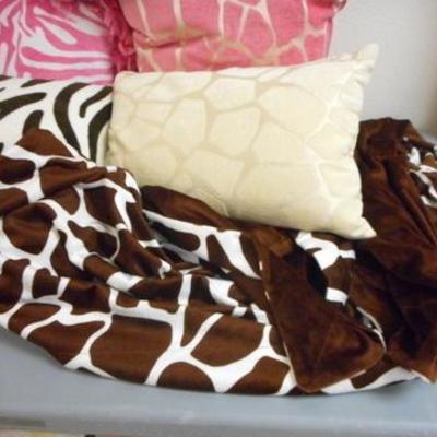 Lot 243 - Pillow Lot Animal Themes + Prints