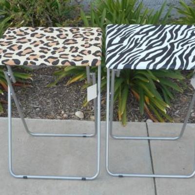 Lot 243 - Pillow Lot Animal Themes + Prints
