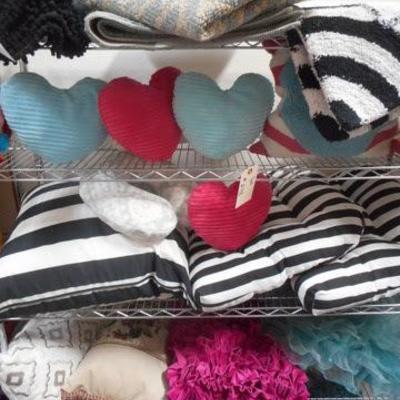 Lot 248 - Small Lot of Pillows and Small Black + White Rug