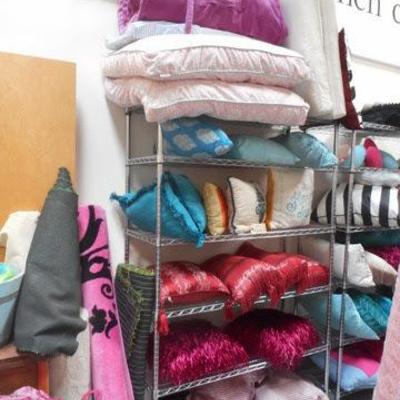Lot 252 - Large lot of Quality Pillows, Some Feather
