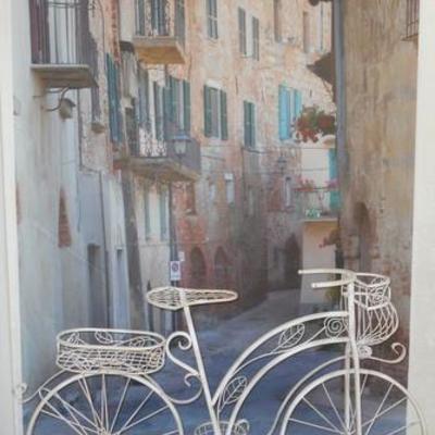 Lot 644 - Metal Bicycle Plant Stand or Garden Decor 