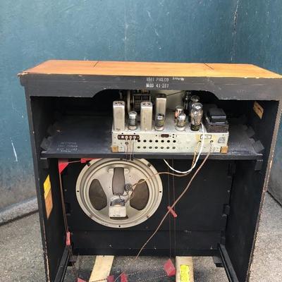 #10 - Philco Radio