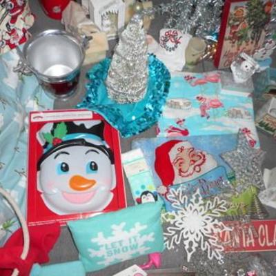 Lot 653 - Mixed Christmas Winter Themed Lot 