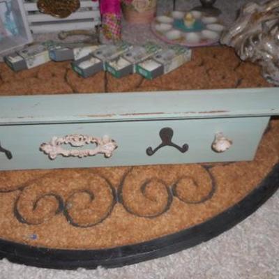 Lot 655 - Garden Themed items and Shabby Chic Shelf 