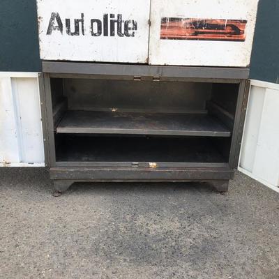 #66 - Autolite Workbench Garage Tool Storage