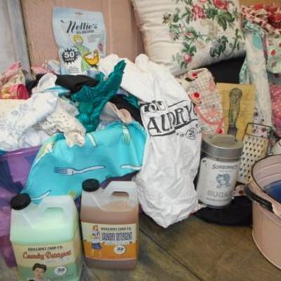 Lot 658 - Vintage Kitchen Aprons, Pink Metal Wash Bin, Cool Clock & More