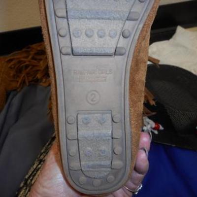 Lot 668 - Moccassin Boots & Costumes - Star Wars, Mary Poppins & Wizard of Oz