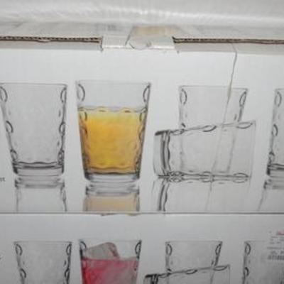 Lot 800 - Lots of Various Box Sets of Various Style Glasses