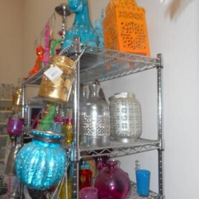 Lot 804 - Bakers Rack Full  "Arabian Nights" Themed Glassware & Decor