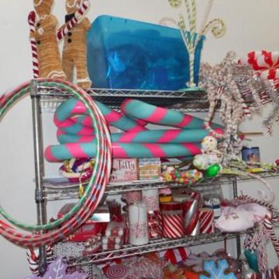 Lot 810 - Toyland Candy land Themed Decor w/ Bakers Rack