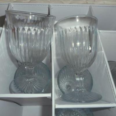 Lot 811 - 36 Glass Goblets w/ storage cases