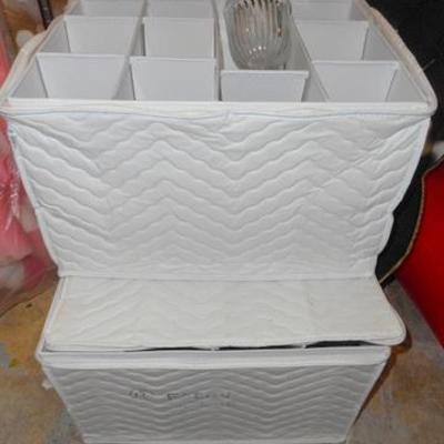 Lot 811 - 36 Glass Goblets w/ storage cases