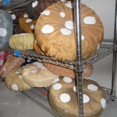 Lot 812 - Lot of Ceramic Pitchers & Polka Dot Pillows