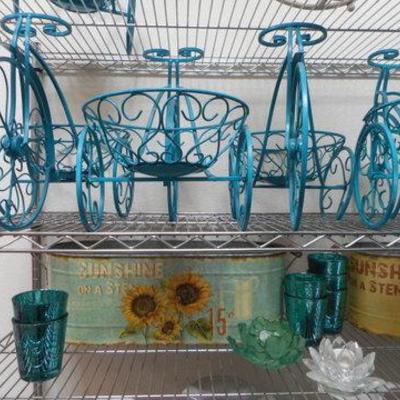 Lot 813 - Metal Bicycles, Metal Bins w/ Stainless Bakers Rack 