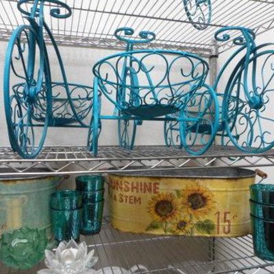 Lot 813 - Metal Bicycles, Metal Bins w/ Stainless Bakers Rack 