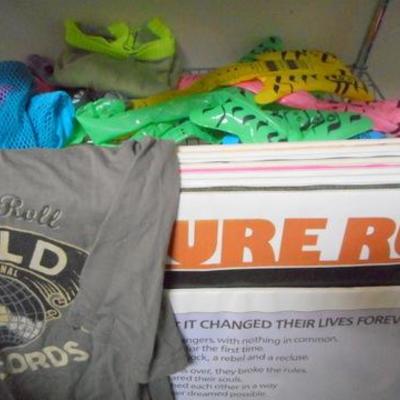 Lot 815 - 80s Prom Theme / Karaoke Machine & Stainless Bakers Rack