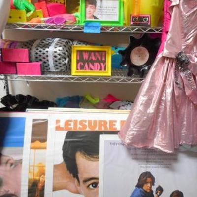 Lot 815 - 80s Prom Theme / Karaoke Machine & Stainless Bakers Rack