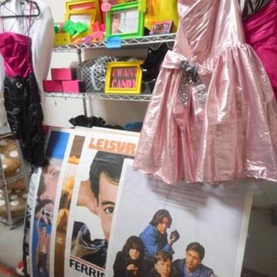 Lot 815 - 80s Prom Theme / Karaoke Machine & Stainless Bakers Rack