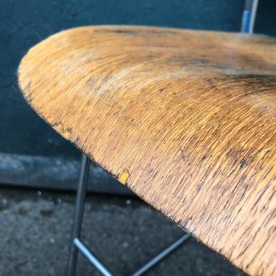 #98 - Mid Century Modern David Rowland 40/4 Bent Plywood Stacking Chairs