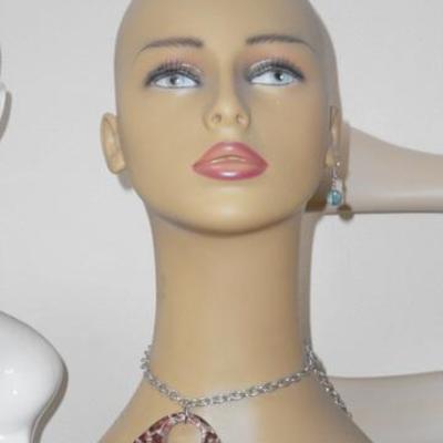 Lot 816 - Mannequin Grouping