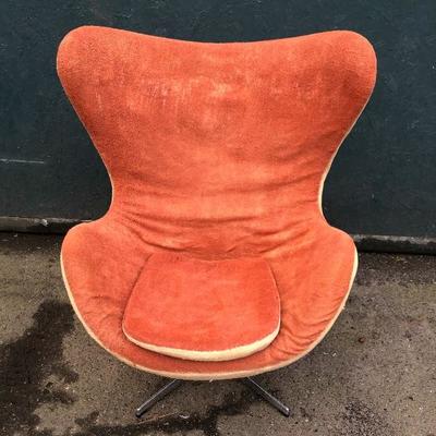 #21 - Vintage Arne Jacobsen Hand Painted Egg Chair Project and Paint 