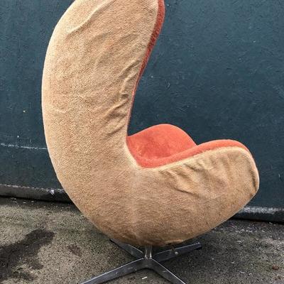 #21 - Vintage Arne Jacobsen Hand Painted Egg Chair Project and Paint 