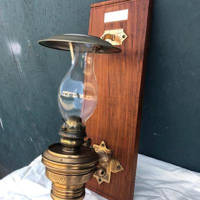 #110 - 1885 Northern Pacific Railway Private Car Lamp
