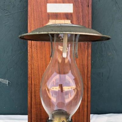 #110 - 1885 Northern Pacific Railway Private Car Lamp