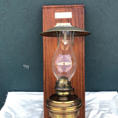 #110 - 1885 Northern Pacific Railway Private Car Lamp