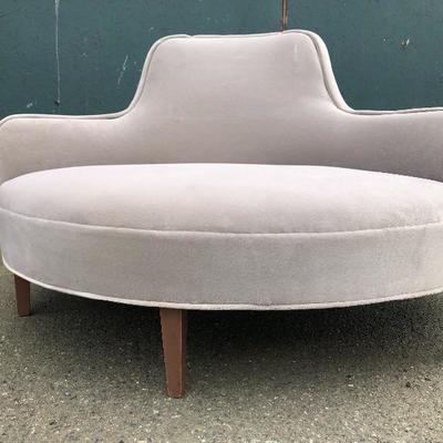 #89 - Vintage Lavender Velvet Round Conversation Couch