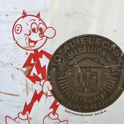 #114 - Vintage L&L Builders Gold Medallion Cardboard Sign