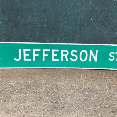 #18 - Large East Jefferson St Reflective Street Sign
