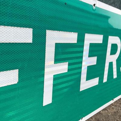 #18 - Large East Jefferson St Reflective Street Sign