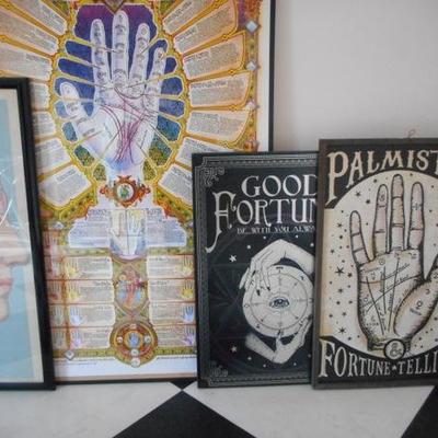 Lot 602 - 5 pc. Palmistry Themed Posters & Sgns