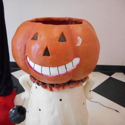 Lot 607 - 29" Halloween Figure/Container