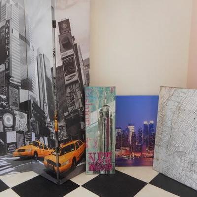 Lot 609 - "The City"  Canvas Wall Hanging & 3 Panel Screen