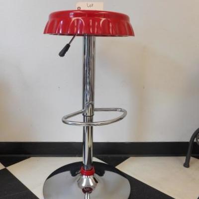 Lot 622 - Adjustable Red Bottle Cap Stool