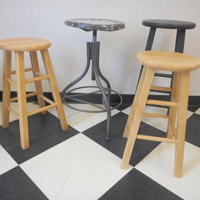 Lot - 626 - 4 Stools - 3 Wooden & 1 Metal