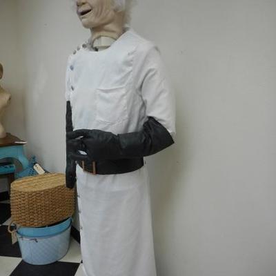 Lot 637 - Large 6' Battery Operated Scary Doctor/Halloween