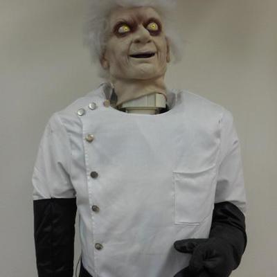 Lot 637 - Large 6' Battery Operated Scary Doctor/Halloween