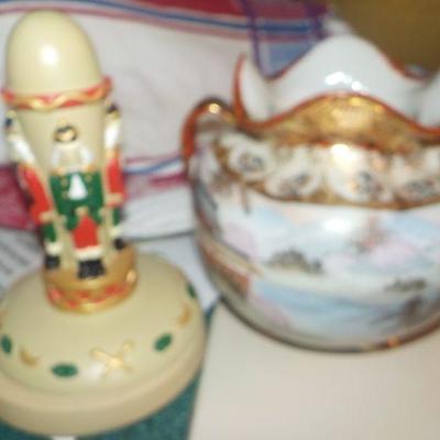 Nut Cracker piece and stunning oriental Vase.