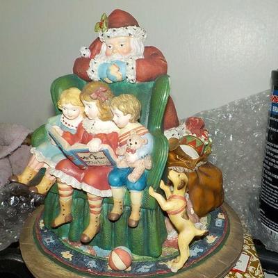 Susan Winget / Santas watching Over 1998.