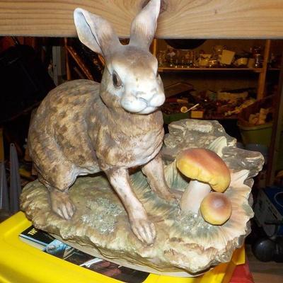 Vintage "Lefton" Ceramic "wild hare".