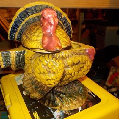 Vintage " Lefton" ceramic turkey trinket holder.