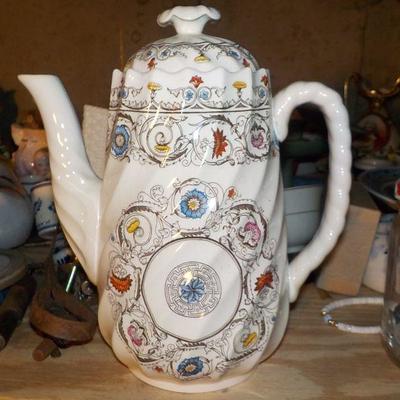 Copeland " Spode Florence" design tea pot.