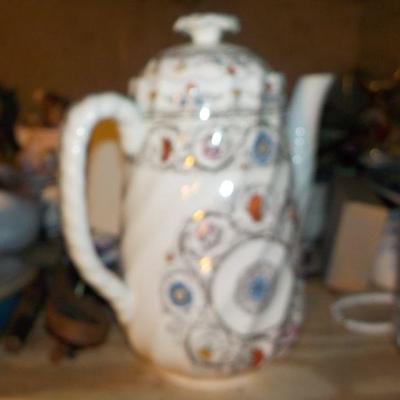 Copeland " Spode Florence" design tea pot.